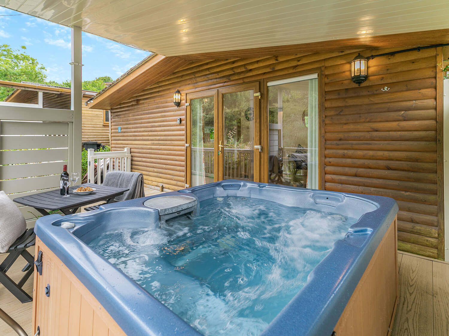 Leycroft Valley Hot Tub